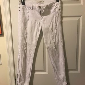 Life in progress white jeans size 27!